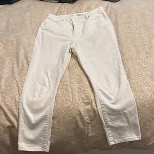 Style & Co. Women's White Skinny Jeans